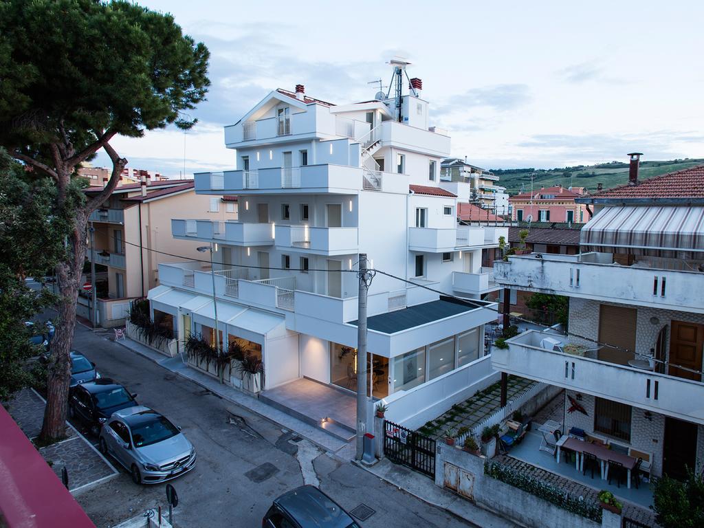 Manè Boutique Hotel Roseto Degli Abruzzi Extérieur photo